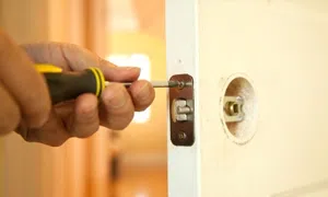 Lock Safe Services Bronx, NY 718-304-2931 Lock Safe Services Bronx, NY 718-304-2931 - 24-hour-emergency-locksmith